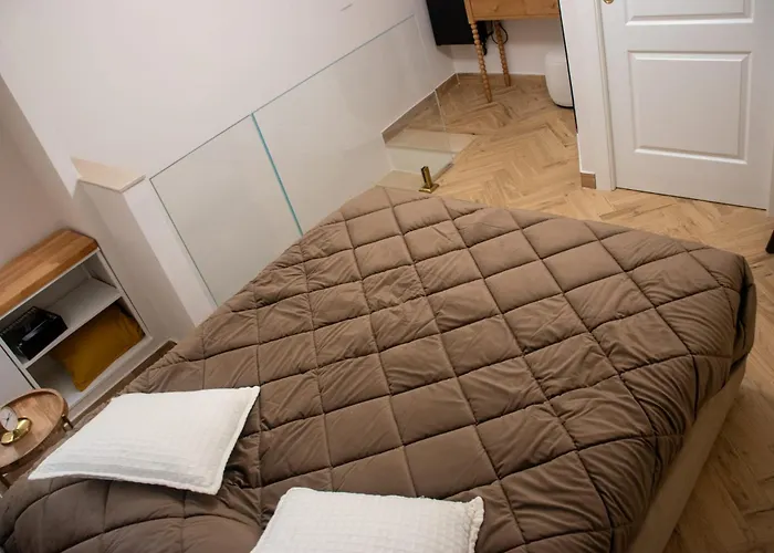 Hotel Bottega Orafa Napoli